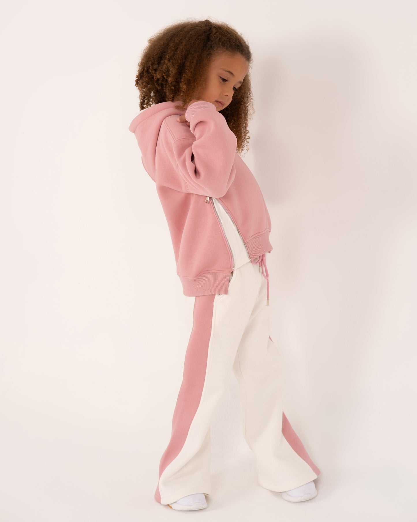 Blush Zipper Set
