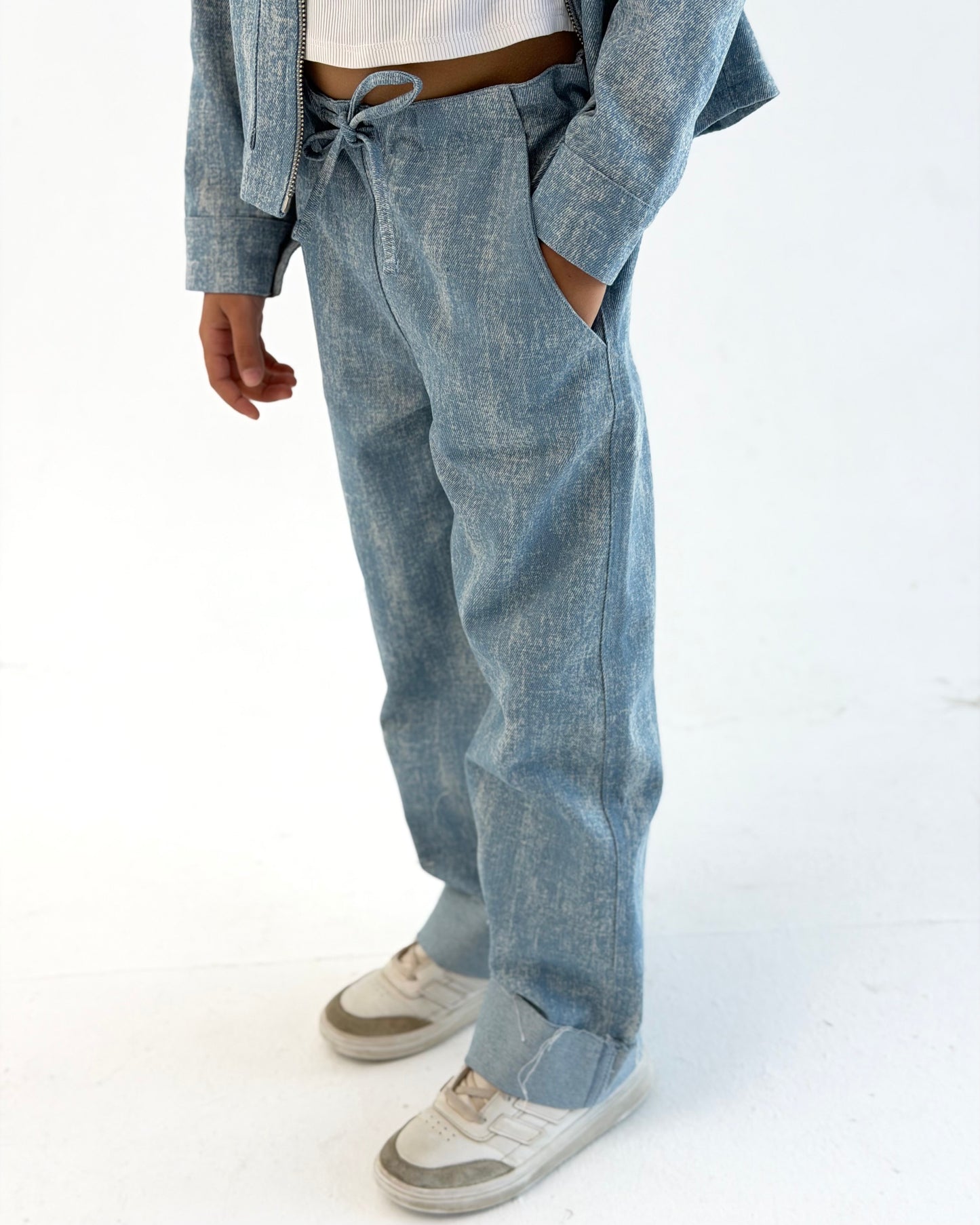 Drawstring Cuffed Jeans