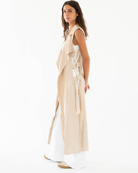 Frayed Vest in Beige